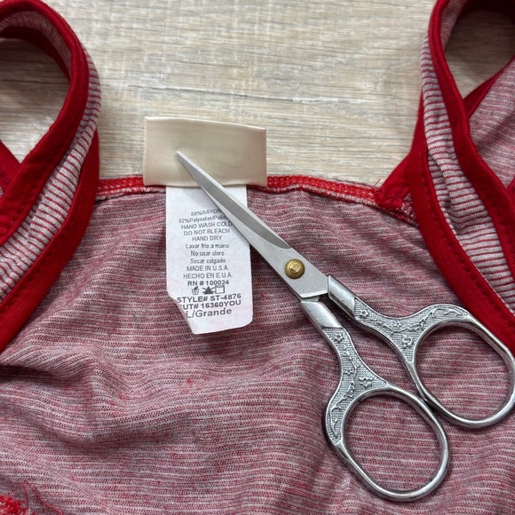 Pretty Good Red and Gray Women's Blouse - Picture 4 of 6